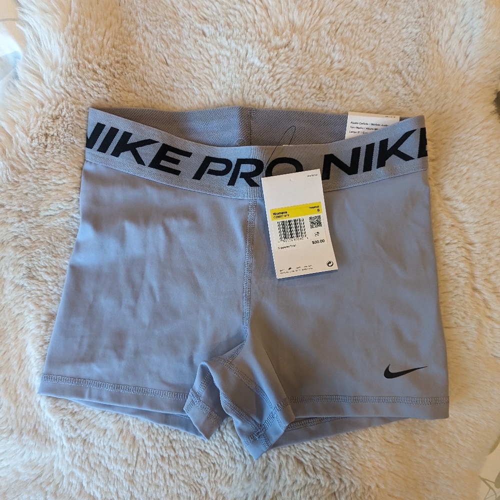 NWT Nike Pro 3" Dri-Fit Women's Shorts